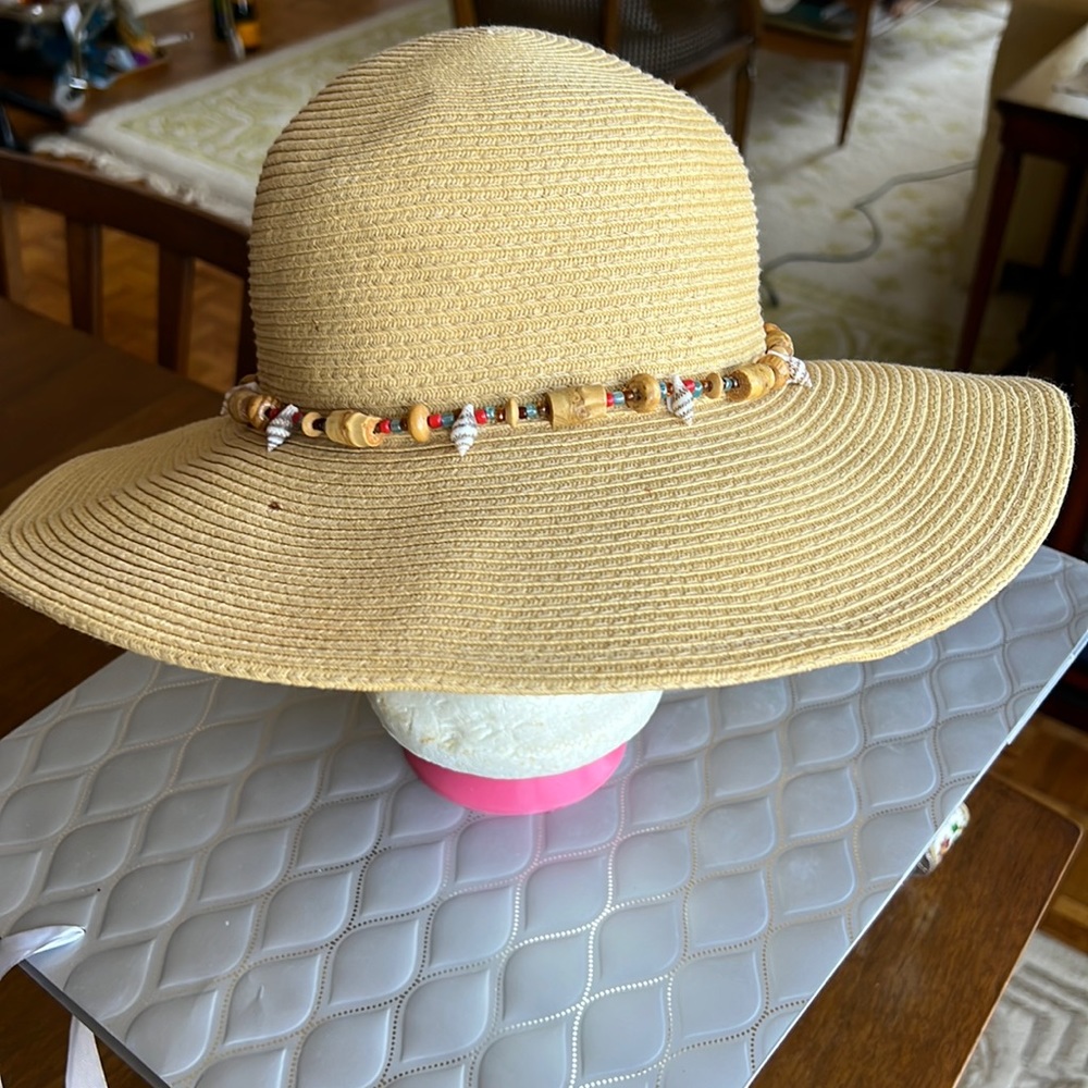 Cappelli Natural Paper Braid Straw Sun Hat with Beads and Shell Trim